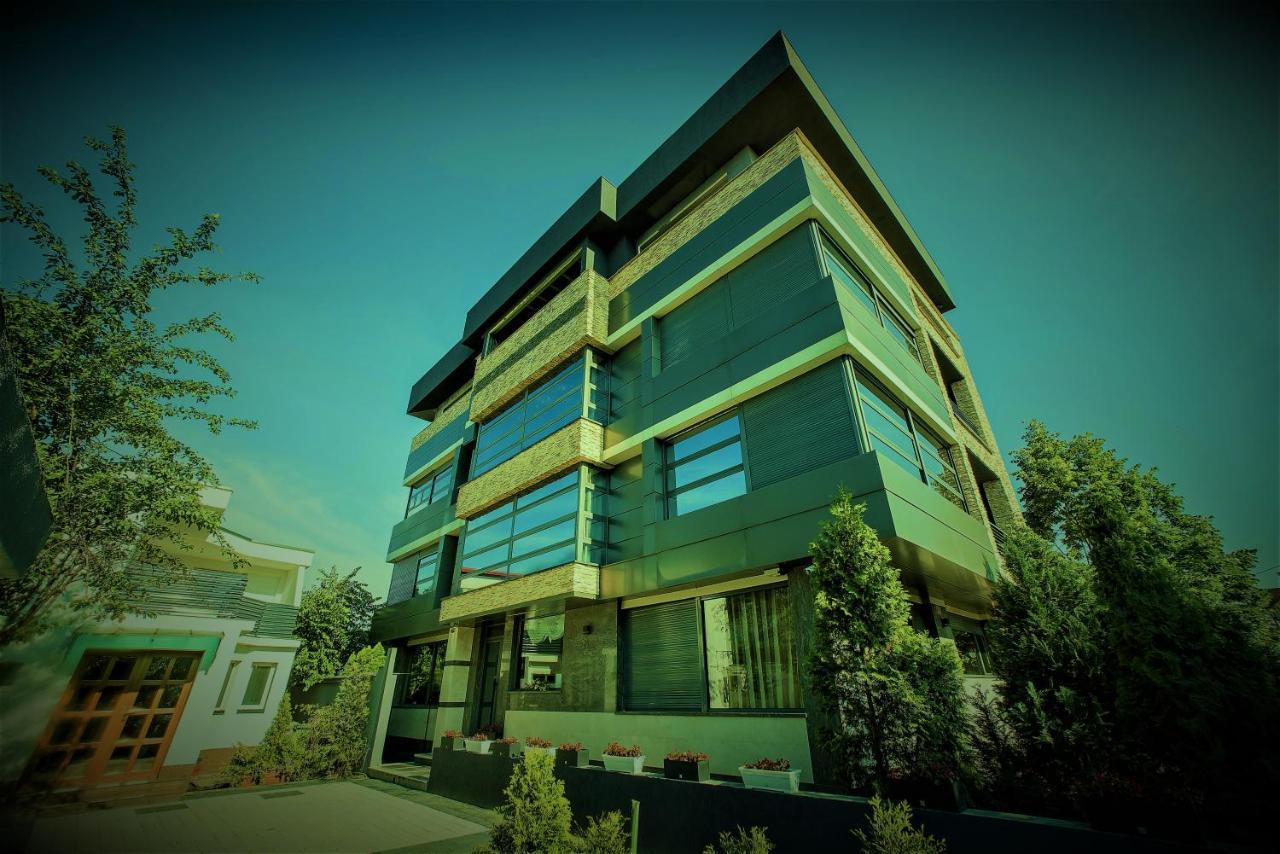 Simple Rooms Self Check In Bucharest Exterior photo